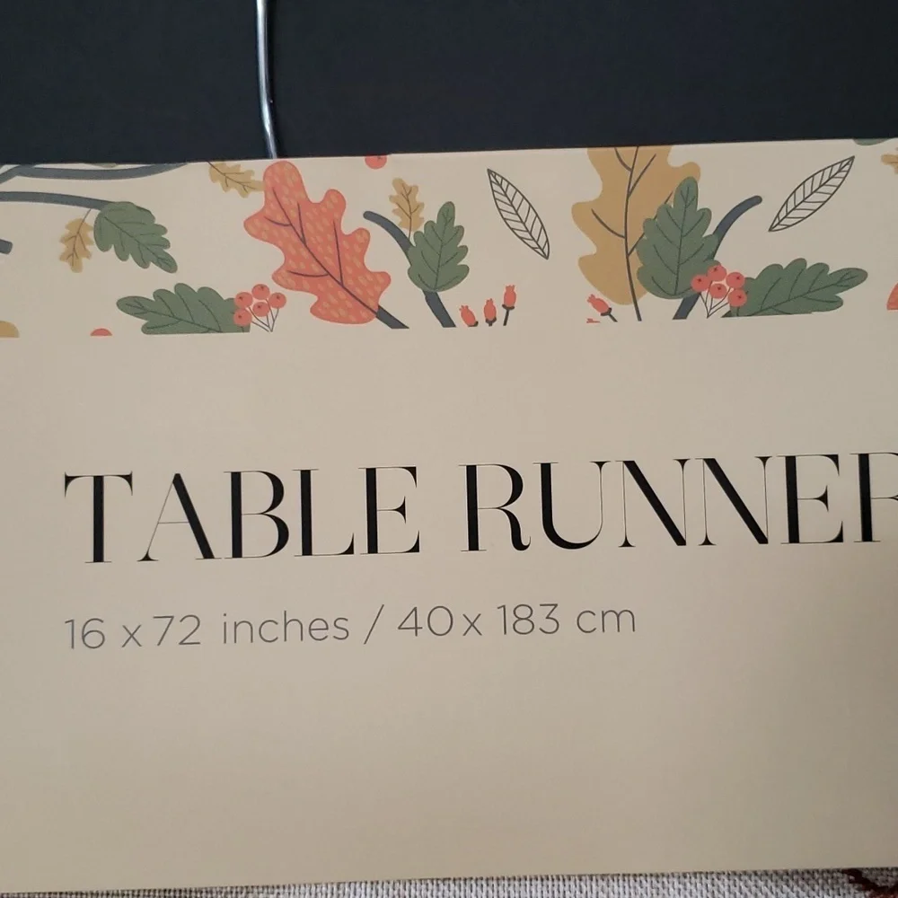 Secret Celebrity NWT Pumpkins and Leaves 72 x 16 Table Runner